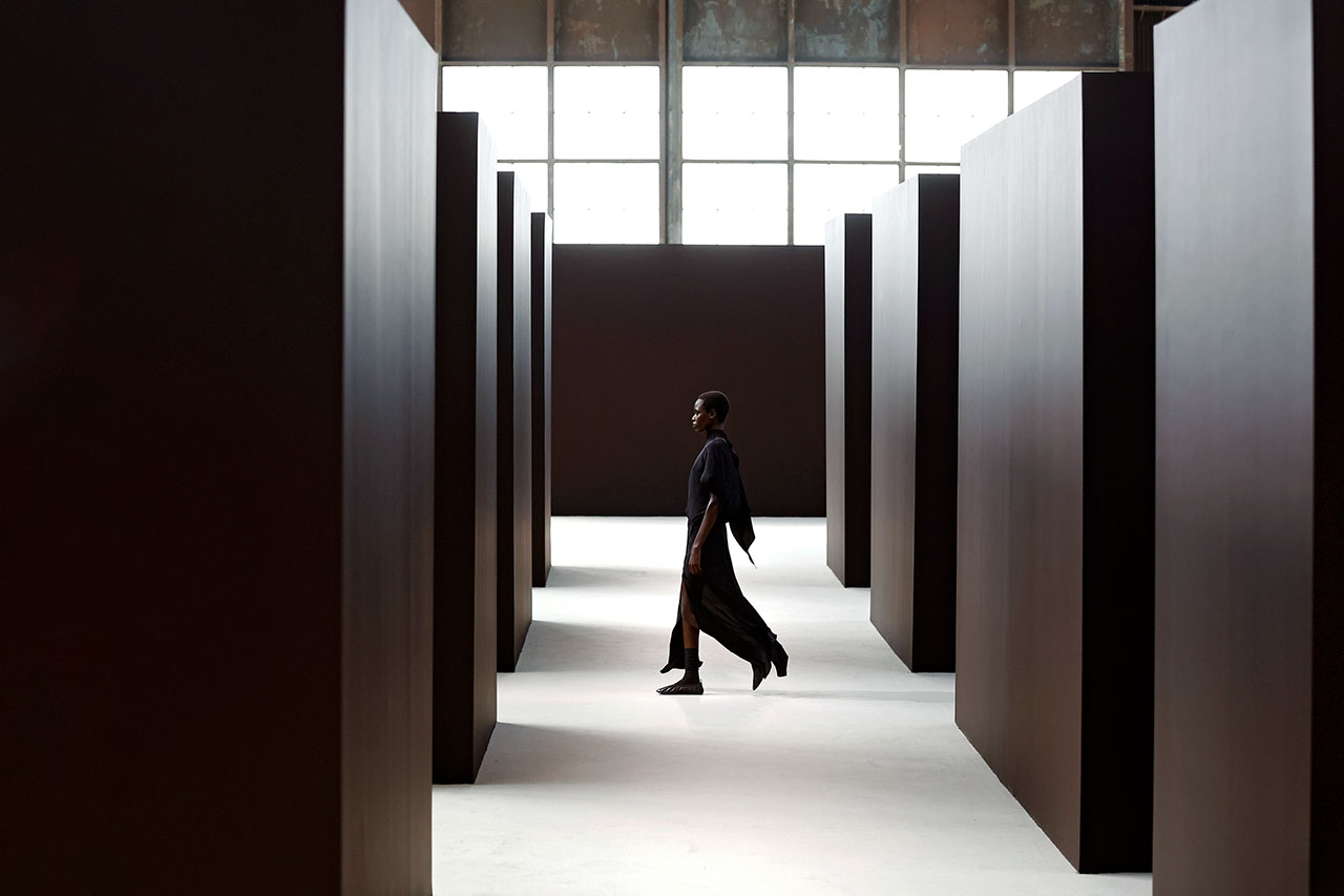 Cos spring summer 2025 at Milano fashion week